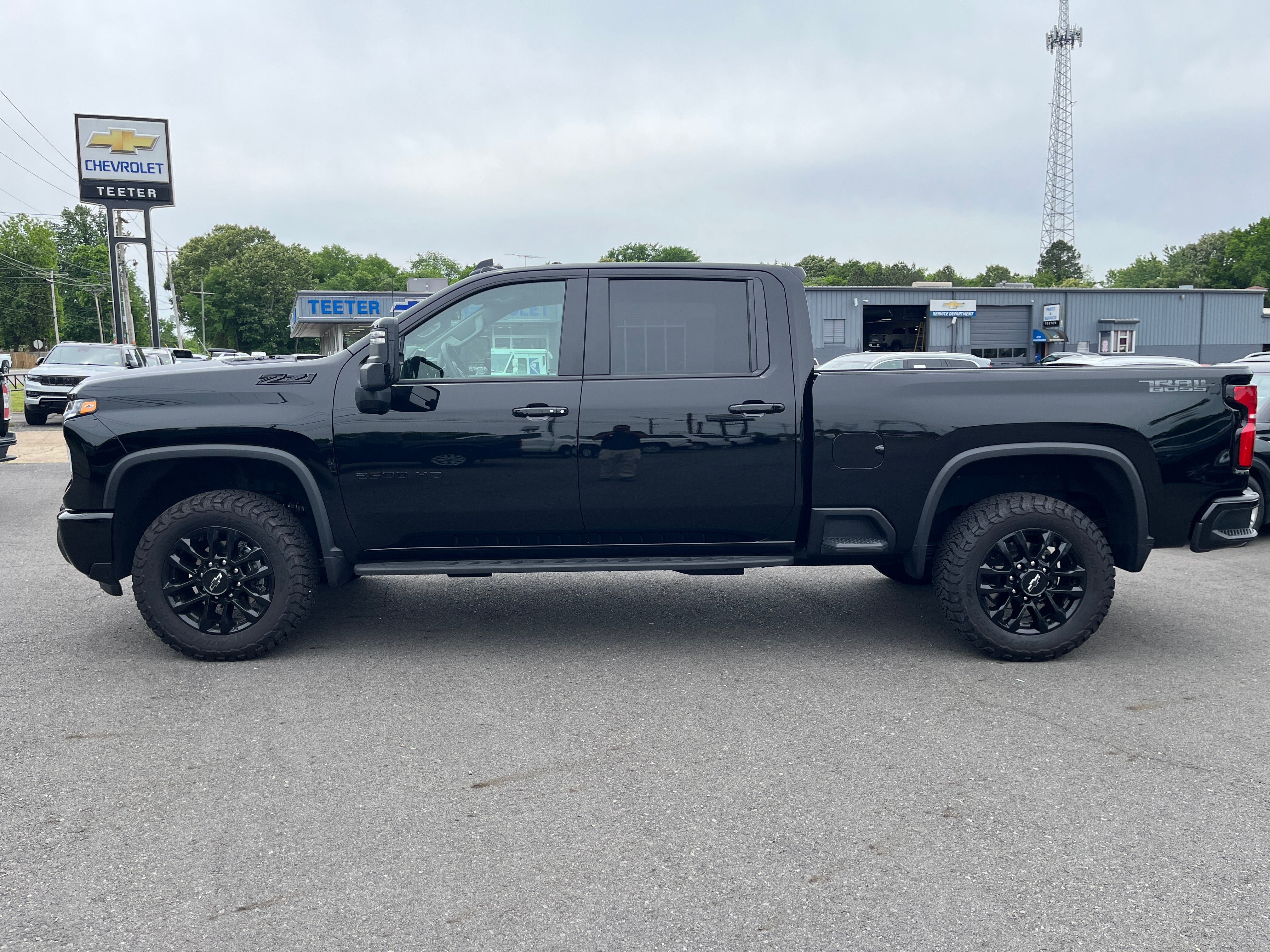2026 Chevrolet Silverado 2500 HD — side profile view