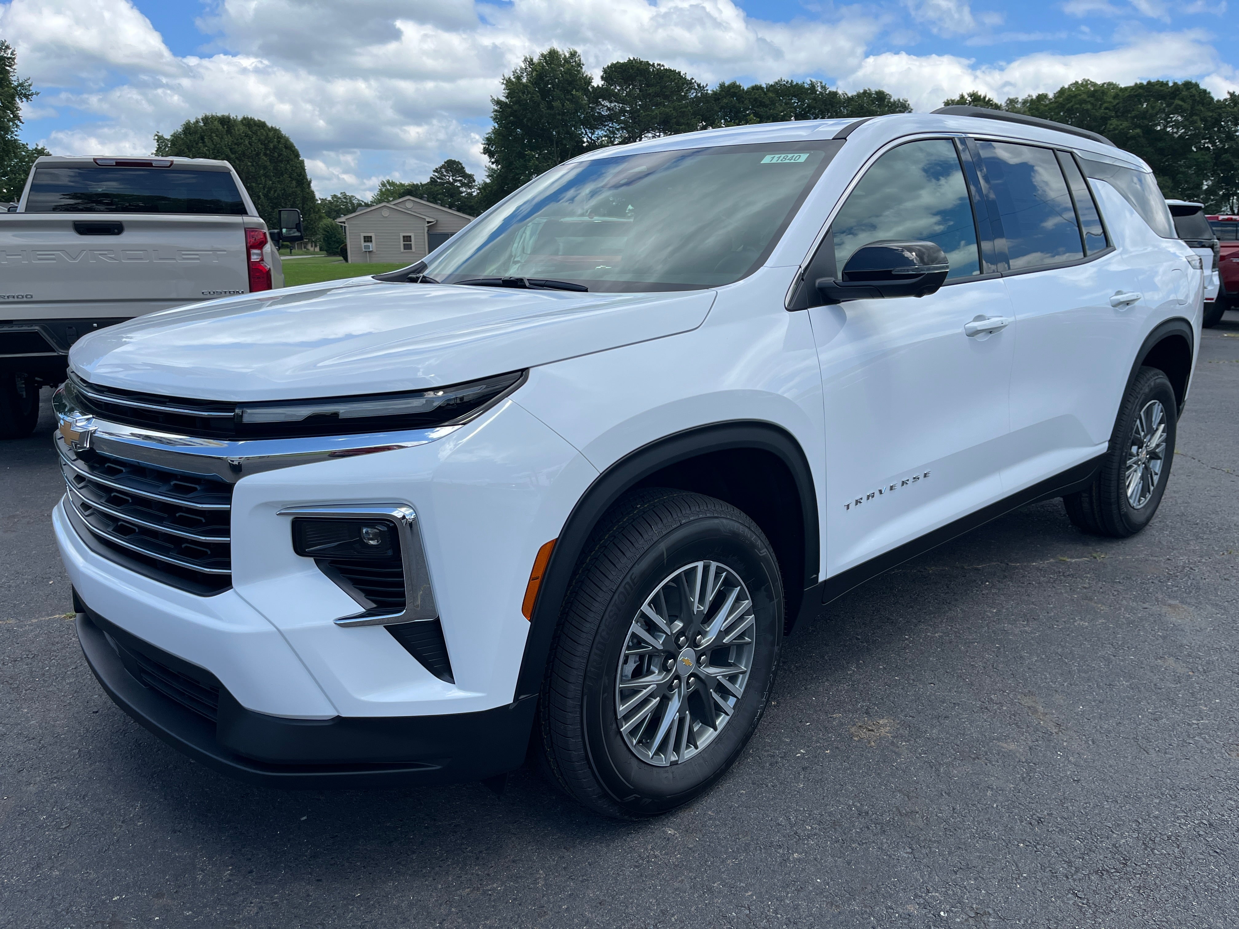 2026 Chevrolet Traverse LT in Summit White — front three-quarter view