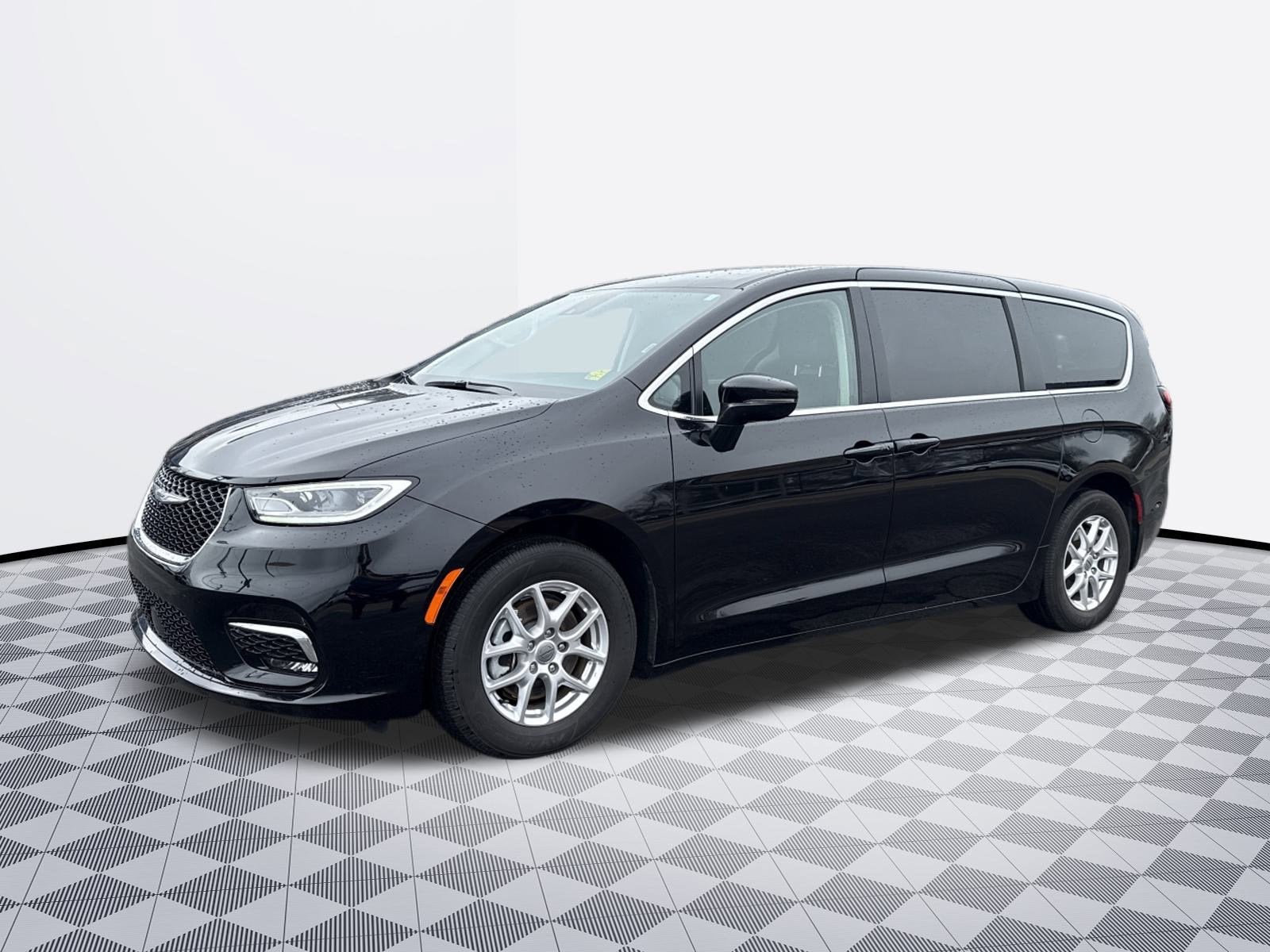2024 Chrysler Pacifica Touring L in Black — front three-quarter view