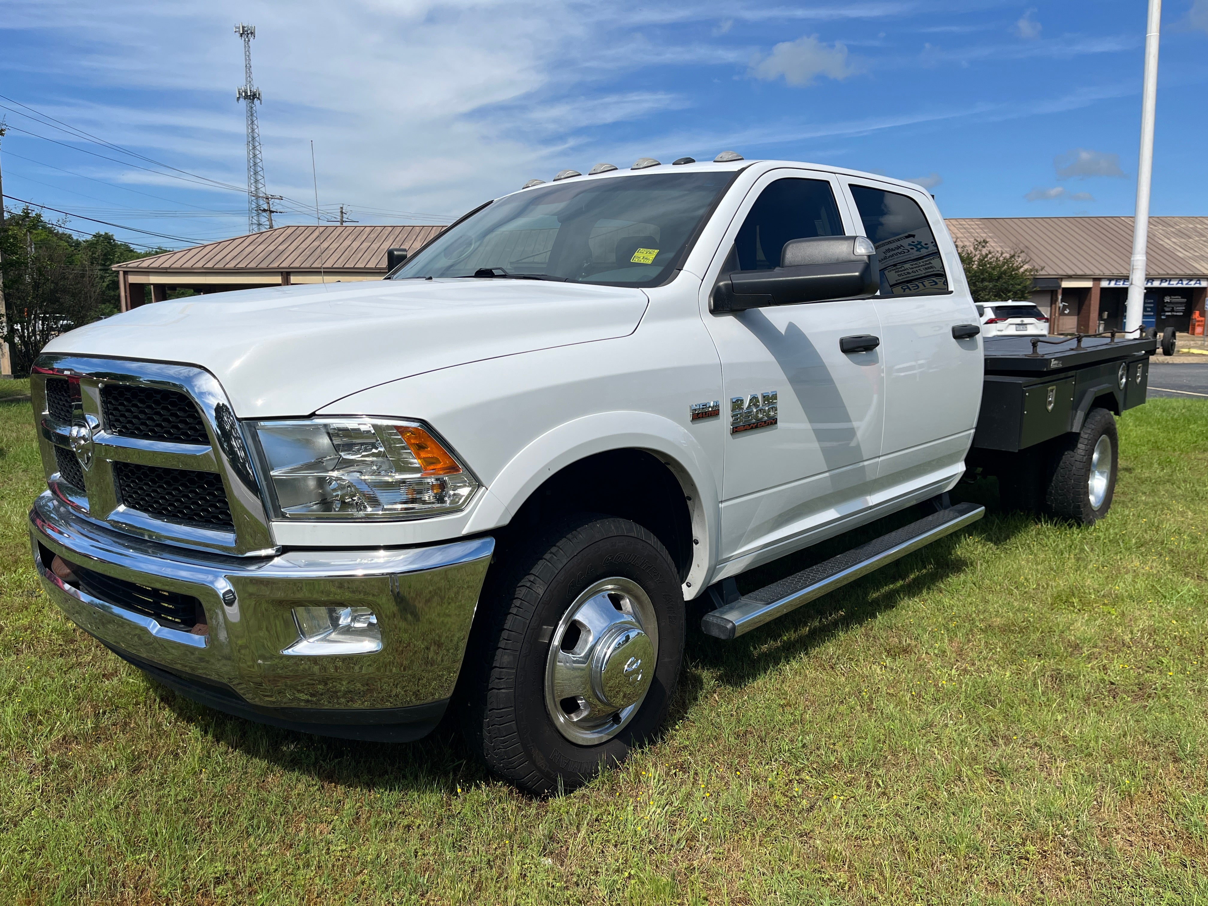 2018 RAM 3500 Chassis Cab Tradesman in White — front three-quarter view
